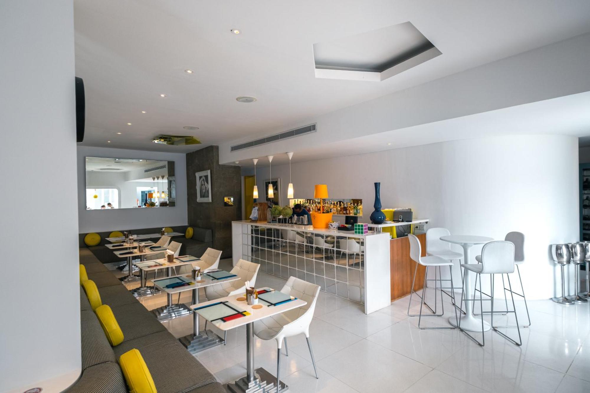Chill Hotel Seminyak Kültér fotó