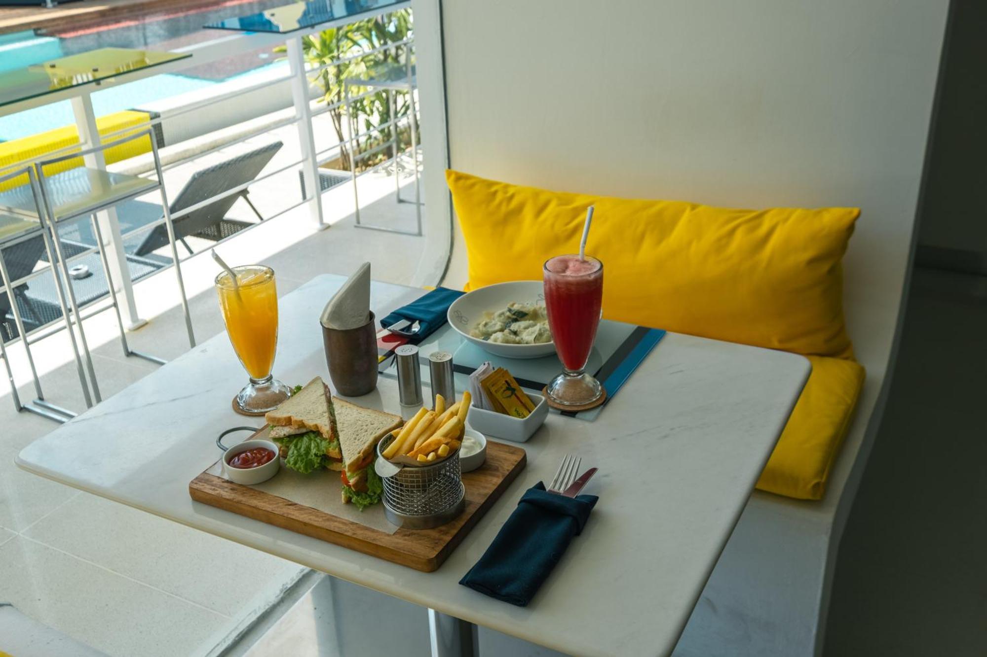 Chill Hotel Seminyak Kültér fotó
